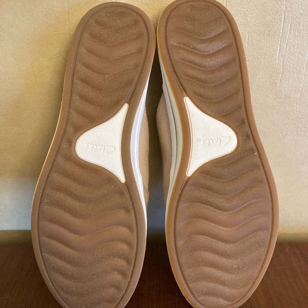 Clark’s Cloudsteppers Canvas Slip On Size 7.5 - image 4